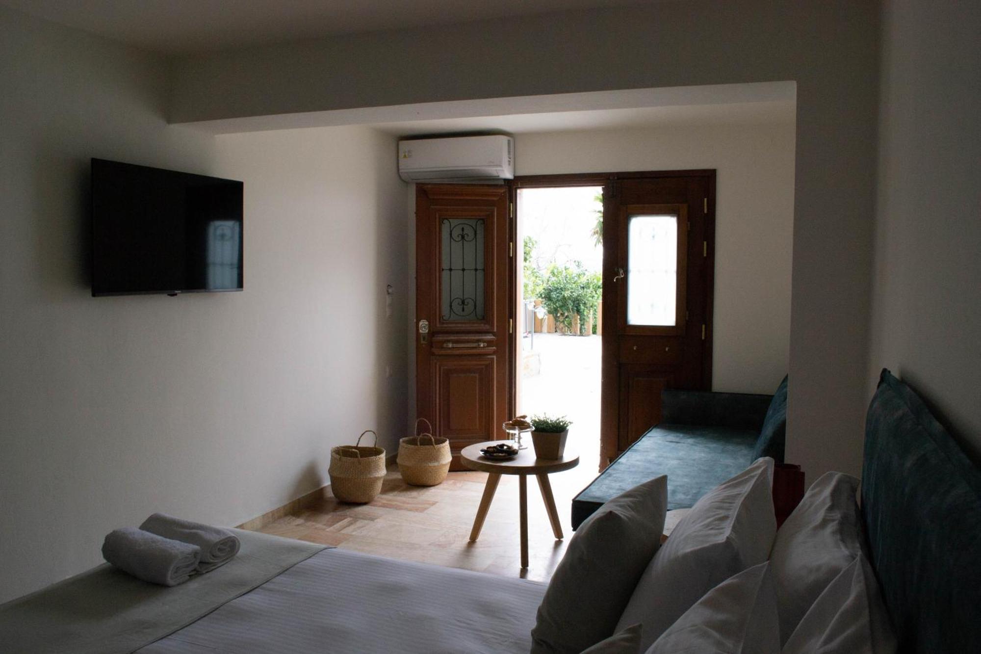 Oniropetra Luxury Suites Armakha Kültér fotó