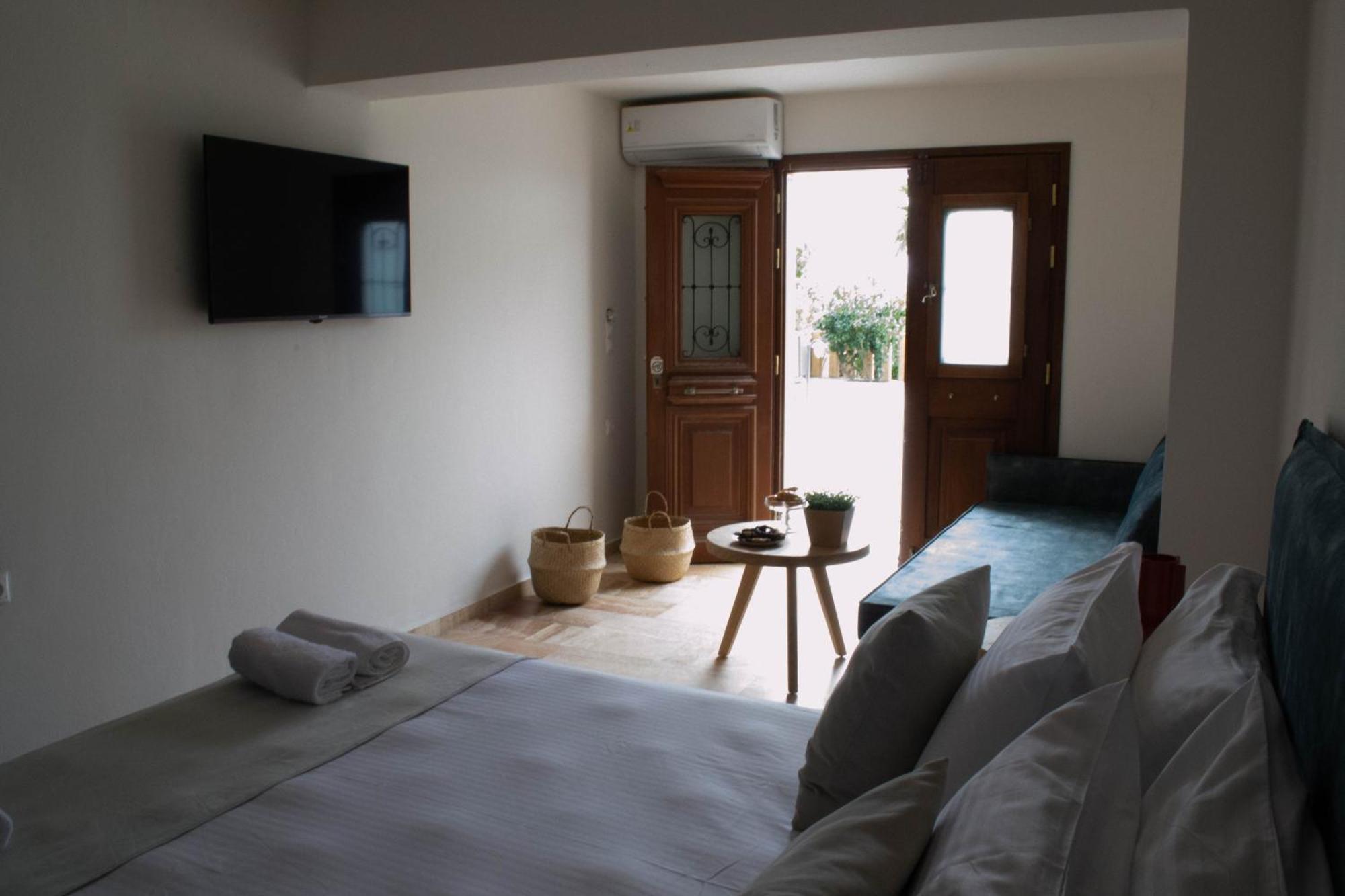 Oniropetra Luxury Suites Armakha Kültér fotó