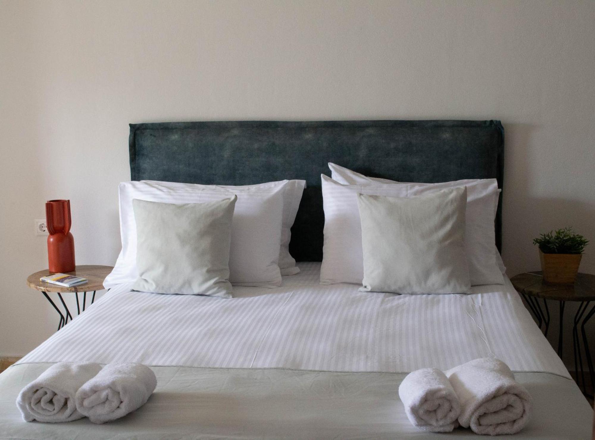 Oniropetra Luxury Suites Armakha Kültér fotó