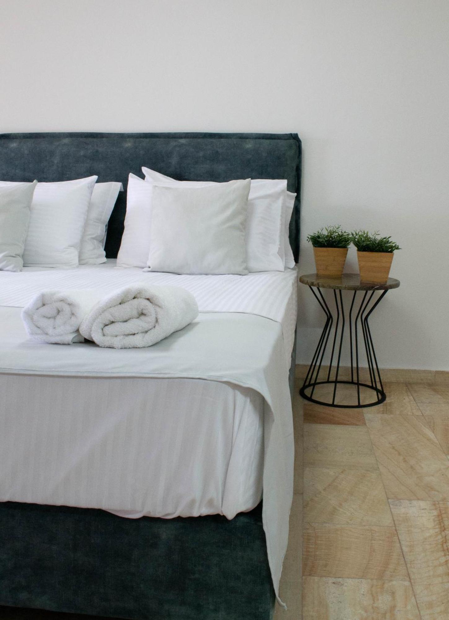 Oniropetra Luxury Suites Armakha Kültér fotó