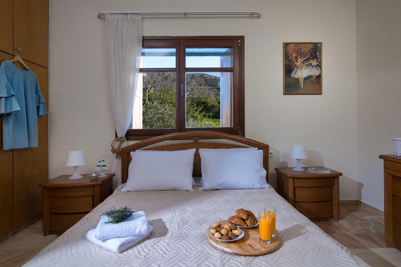 Oniropetra Luxury Suites Armakha Kültér fotó